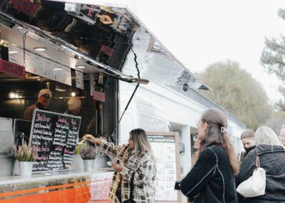 U1A7900 - lovebee - die fetzigen hochzeitsmessen