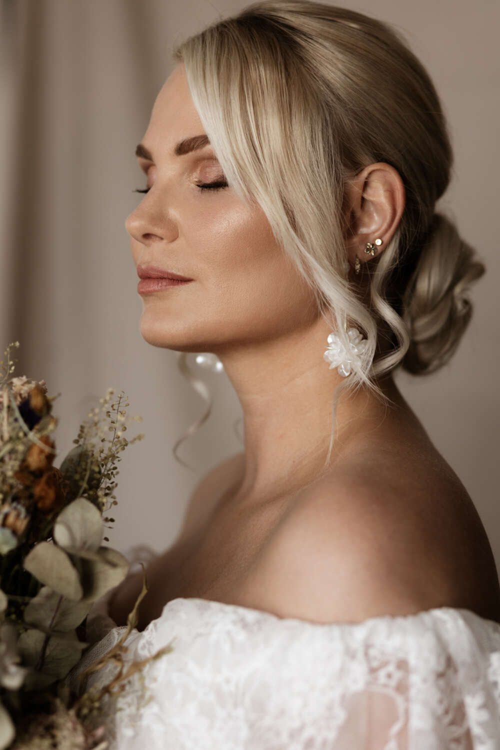 stream photo 798cbbfb 29a2cc1bbe7984f0c907ae12907abea1fb999c3d - lovebee - die fetzigen hochzeitsmessen