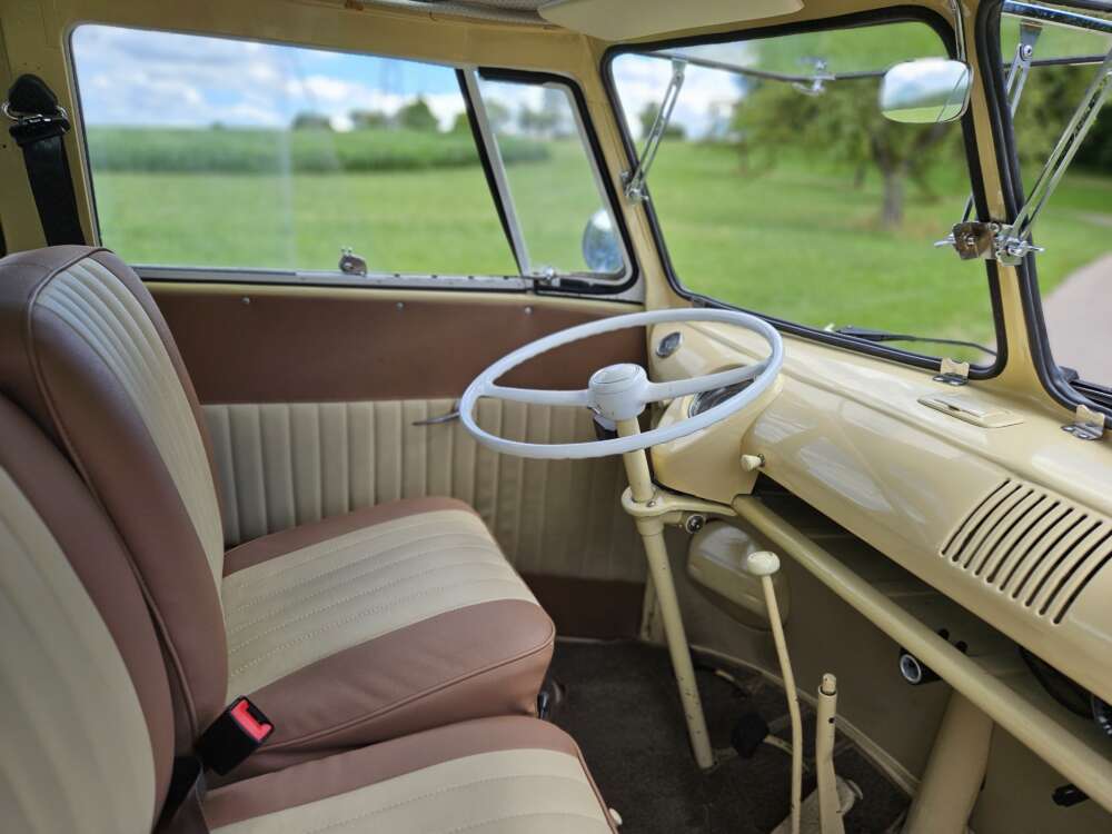 stream photo 98a06e29 256c0b76933187bc9d15c091d717506152bdc7f2 - lovebee - die fetzigen hochzeitsmessen