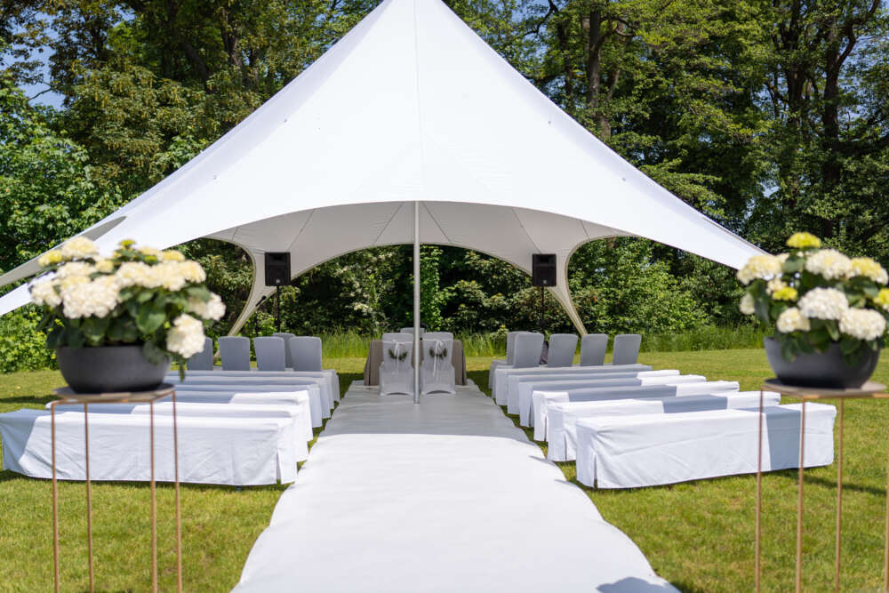 stream photo cec0039c 463d4c9cc86e8808aedad9e35c78f270cadb3f17 - lovebee - die fetzigen hochzeitsmessen