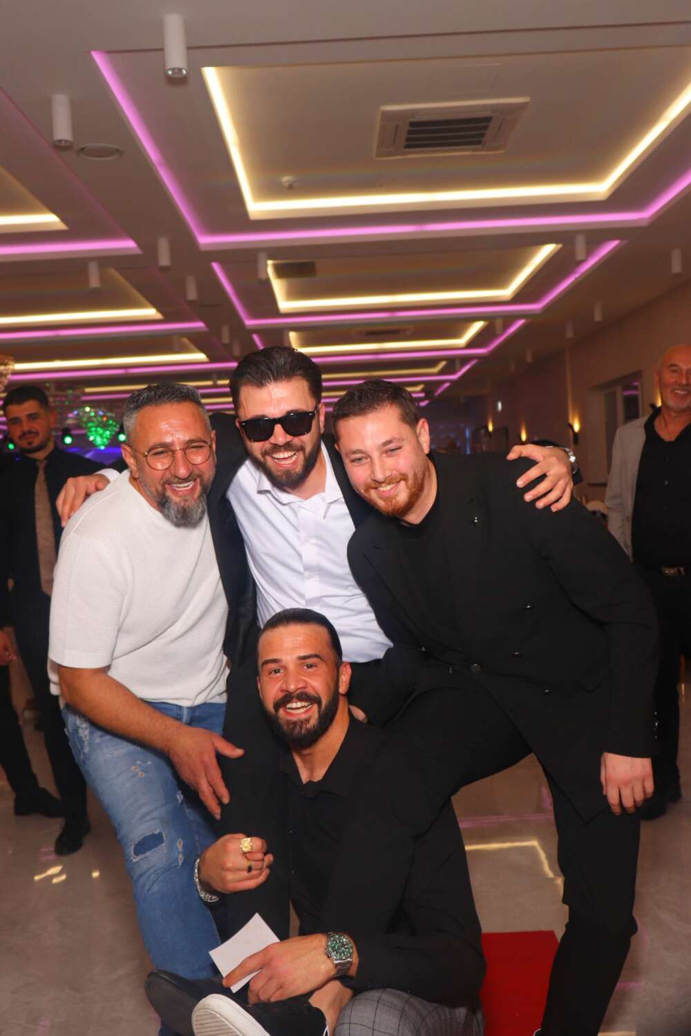 stream photo de5fd4c6 d0a755a9da9b773ad047a8075efb11a967488ec3 - lovebee - die fetzigen hochzeitsmessen