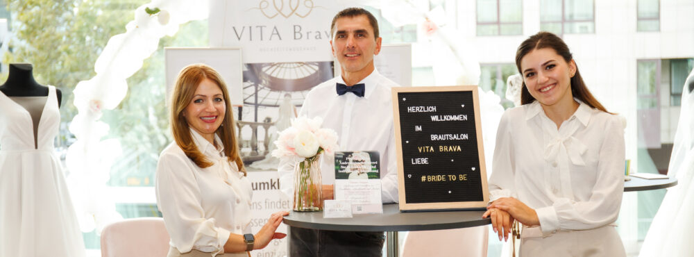 vitabrava@hochzeitsmodehaus.com