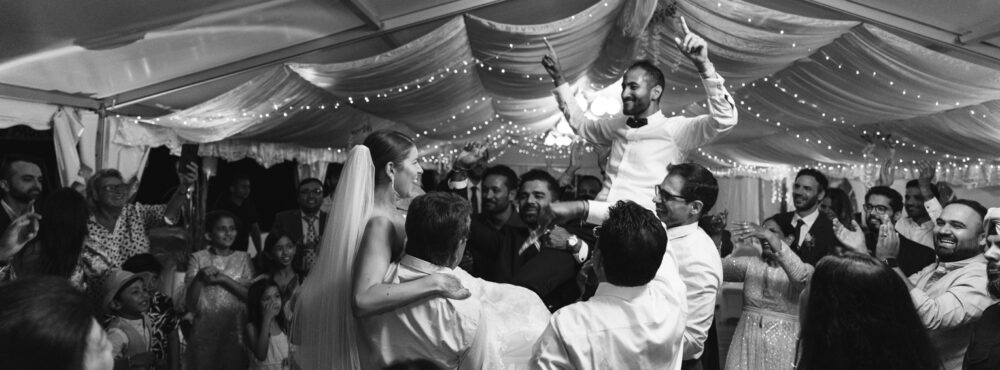 anfrage@weddinginlove.de